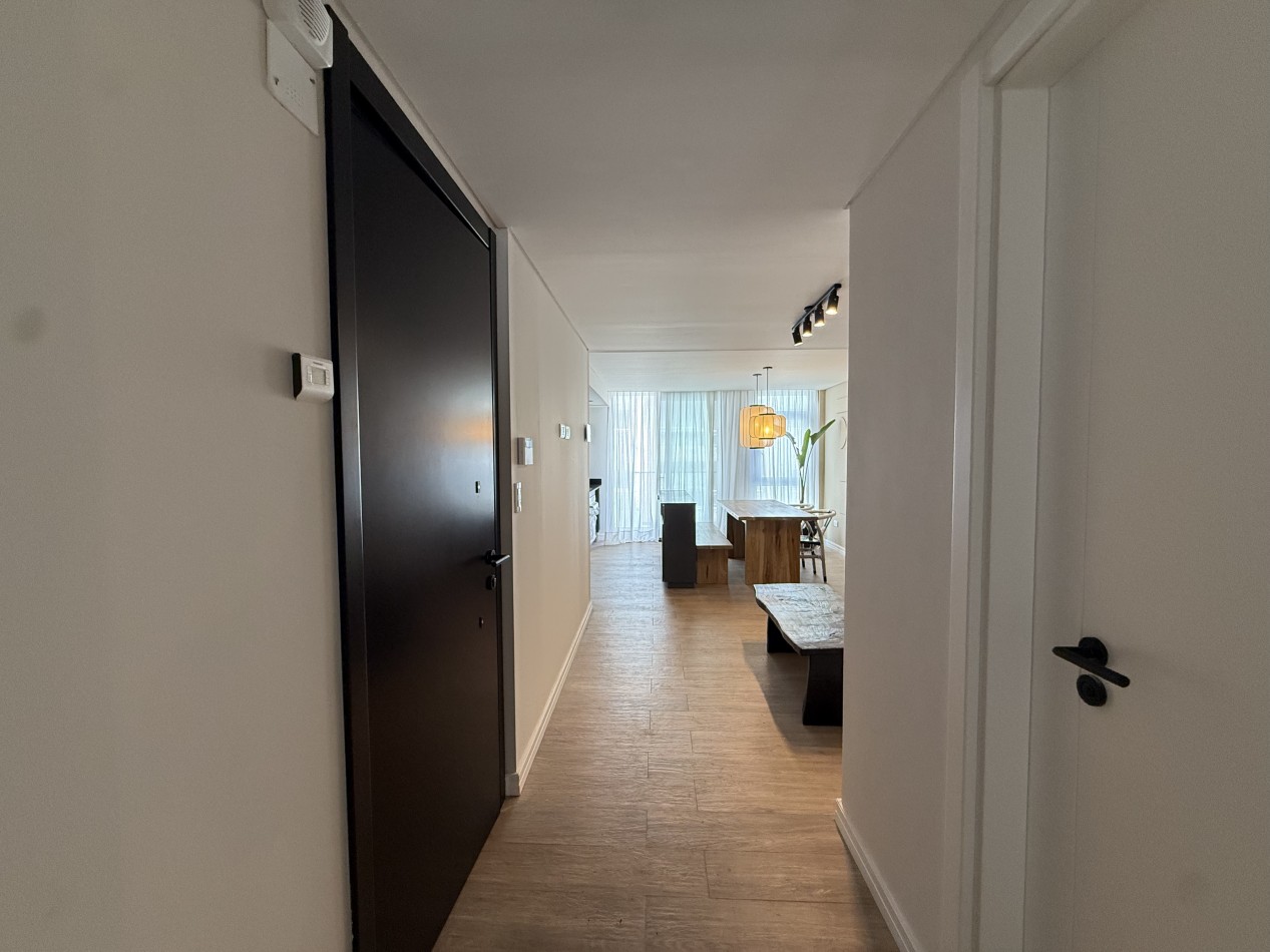VENTA DEPARTAMENTO 2 AMBIENTES A ESTRENAR AMOBLADO Y CON BALCON -  TORRE REDBRICKS. MAR DEL PLATA