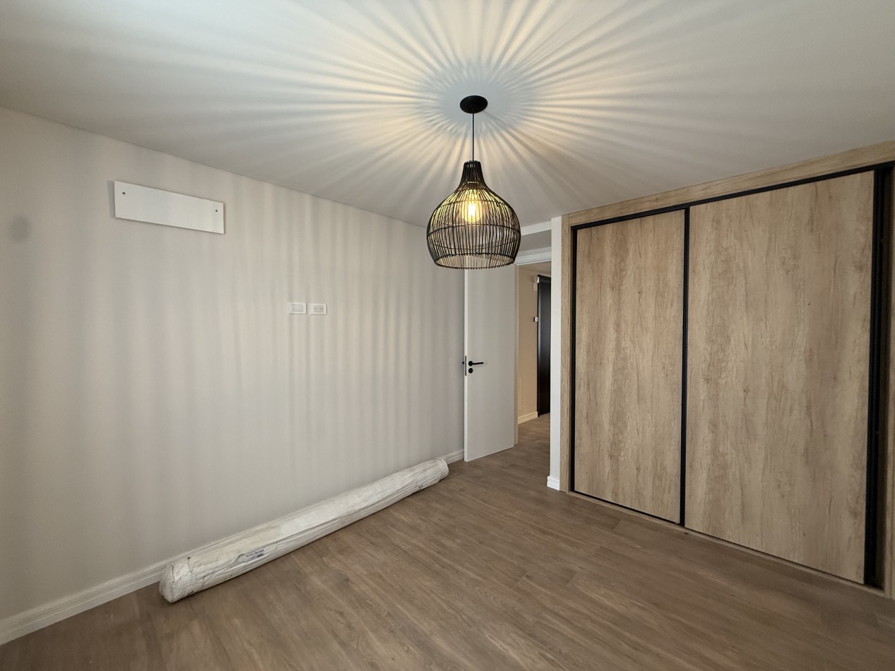 VENTA DEPARTAMENTO 2 AMBIENTES A ESTRENAR AMOBLADO Y CON BALCON -  TORRE REDBRICKS. MAR DEL PLATA