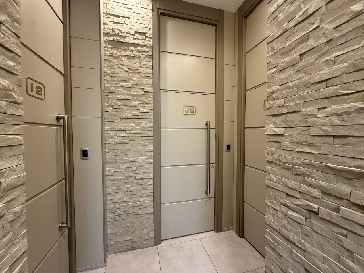 ALQUILER OFICINA SIN EXPENSAS EN BARRIO CHAUVIN. MAR DEL PLATA