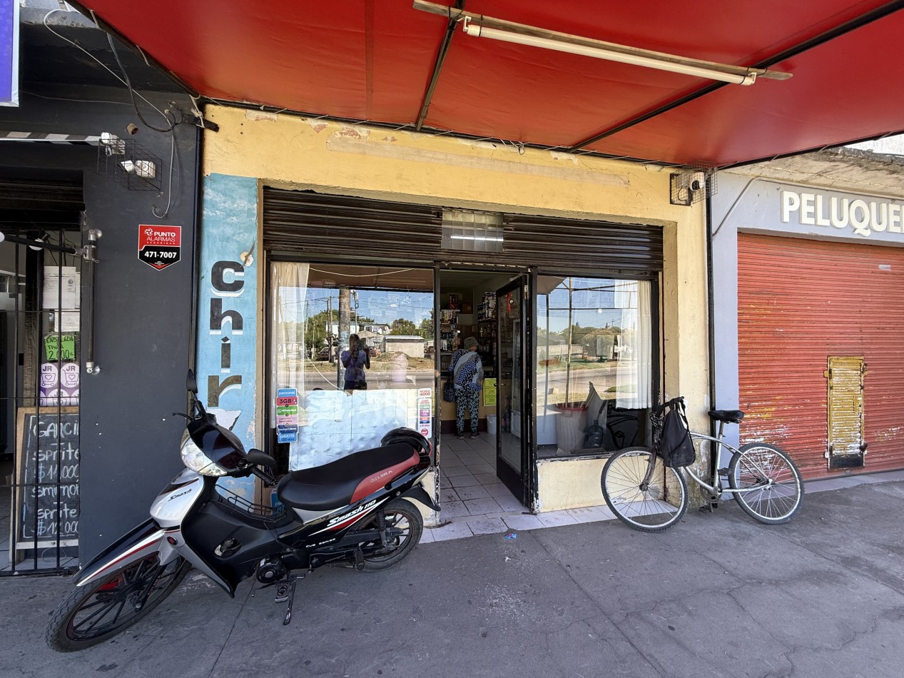 VENTA PROPIEDAD EN BLOCK- 4 LOCALES + PH 3 AMBIENTES APTO CREDITO. MAR DEL PLATA