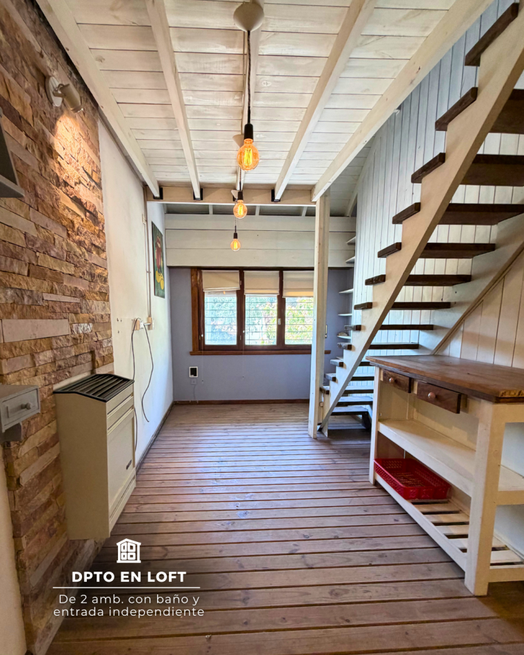 CASA DE TRES AMBIENTES CON DEPENDENCIA Y PARQUE - ZONA LOS PINARES 