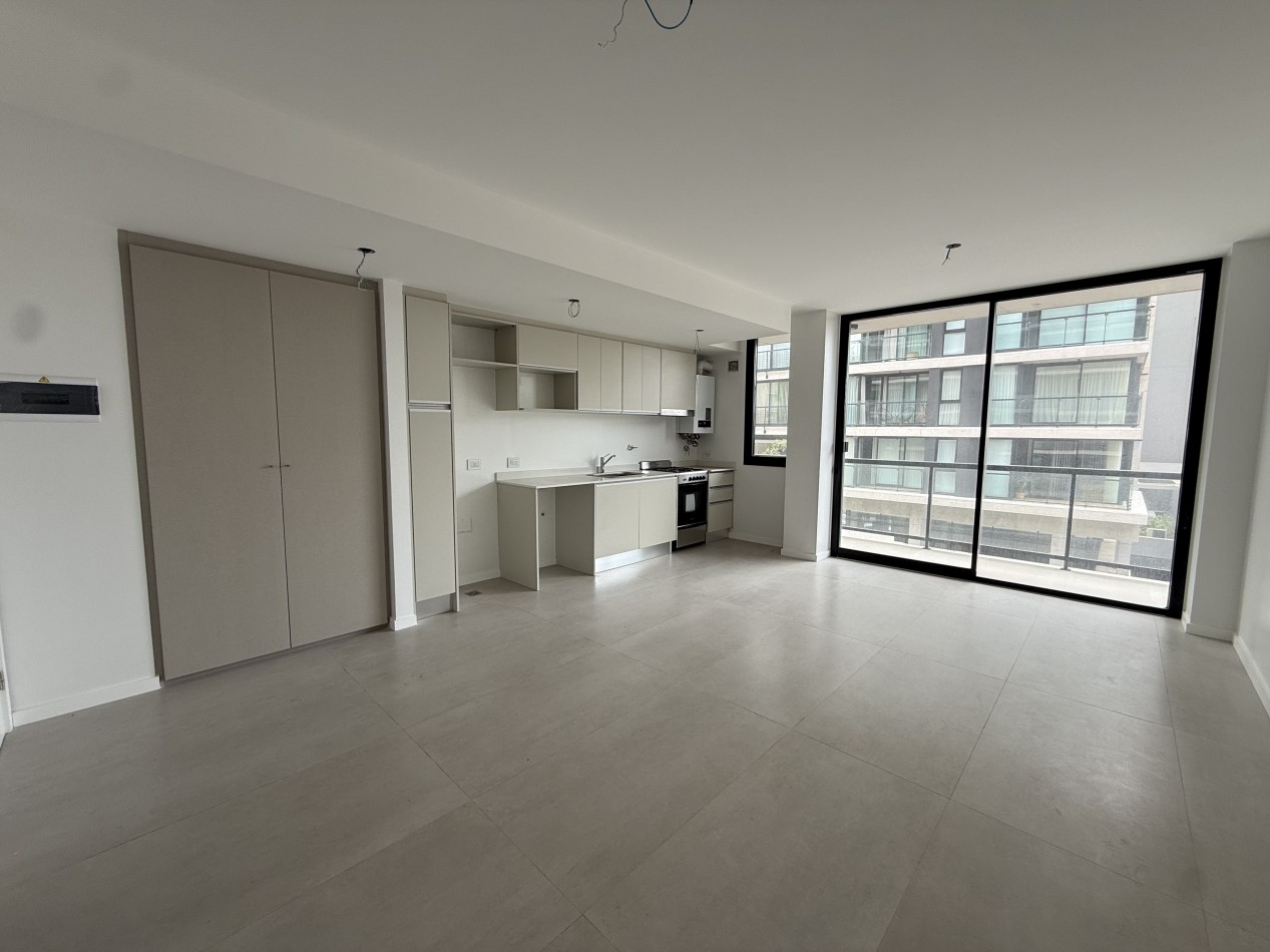 VENTA DEPARTAMENTO 2 AMBIENTES DE CATEGORIA CON COCHERA Y AMENITIES EN GUEMES. MAR DEL PLATA