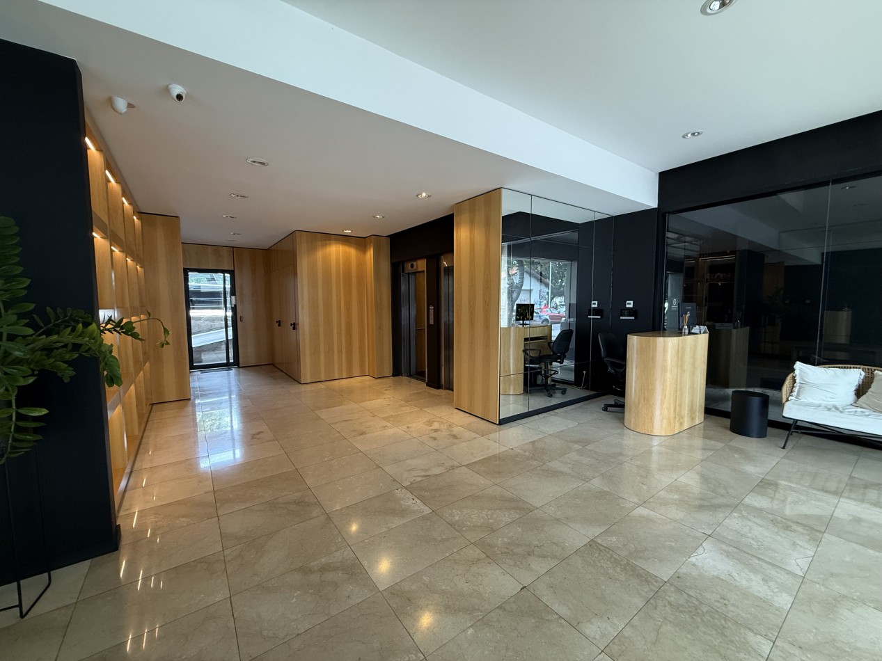 VENTA DEPARTAMENTO 2 AMBIENTES DE CATEGORIA CON COCHERA Y AMENITIES EN GUEMES. MAR DEL PLATA