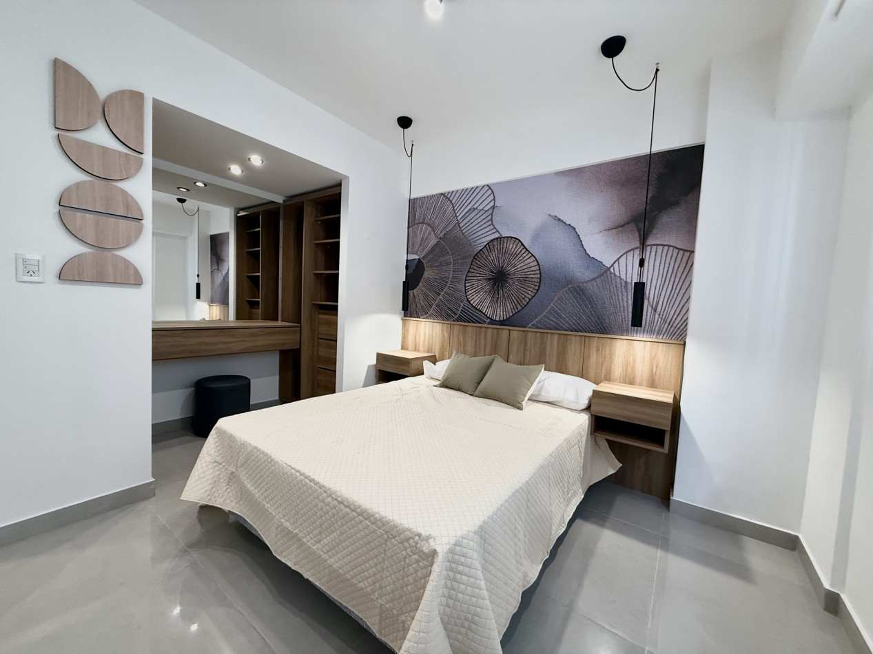 VENTA DEPARTAMENTO 3 AMBIENTES RECICLADO Y AMOBLADO CON BALCON. MAR DEL PLATA