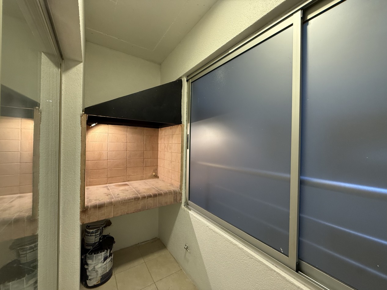 VENTA DEPARTAMENTO 3 AMBIENTES EN EDIFICIO LINEHOUSE CON COCHERA - PLAZA MITRE. MAR DEL PLATA