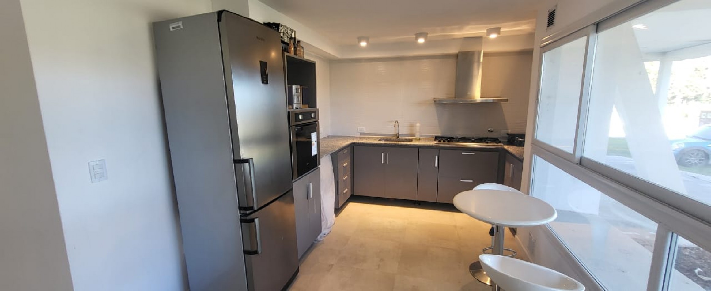 VENTA MODERNA CASA EN BARRIO PRIVADO TIERRAS DEL MAR. MAR DEL PLATA