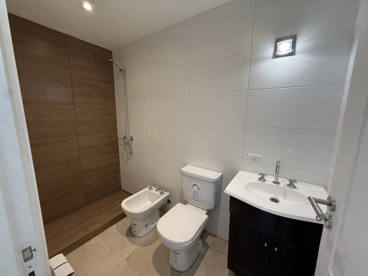 VENTA MODERNA CASA EN BARRIO PRIVADO TIERRAS DEL MAR. MAR DEL PLATA