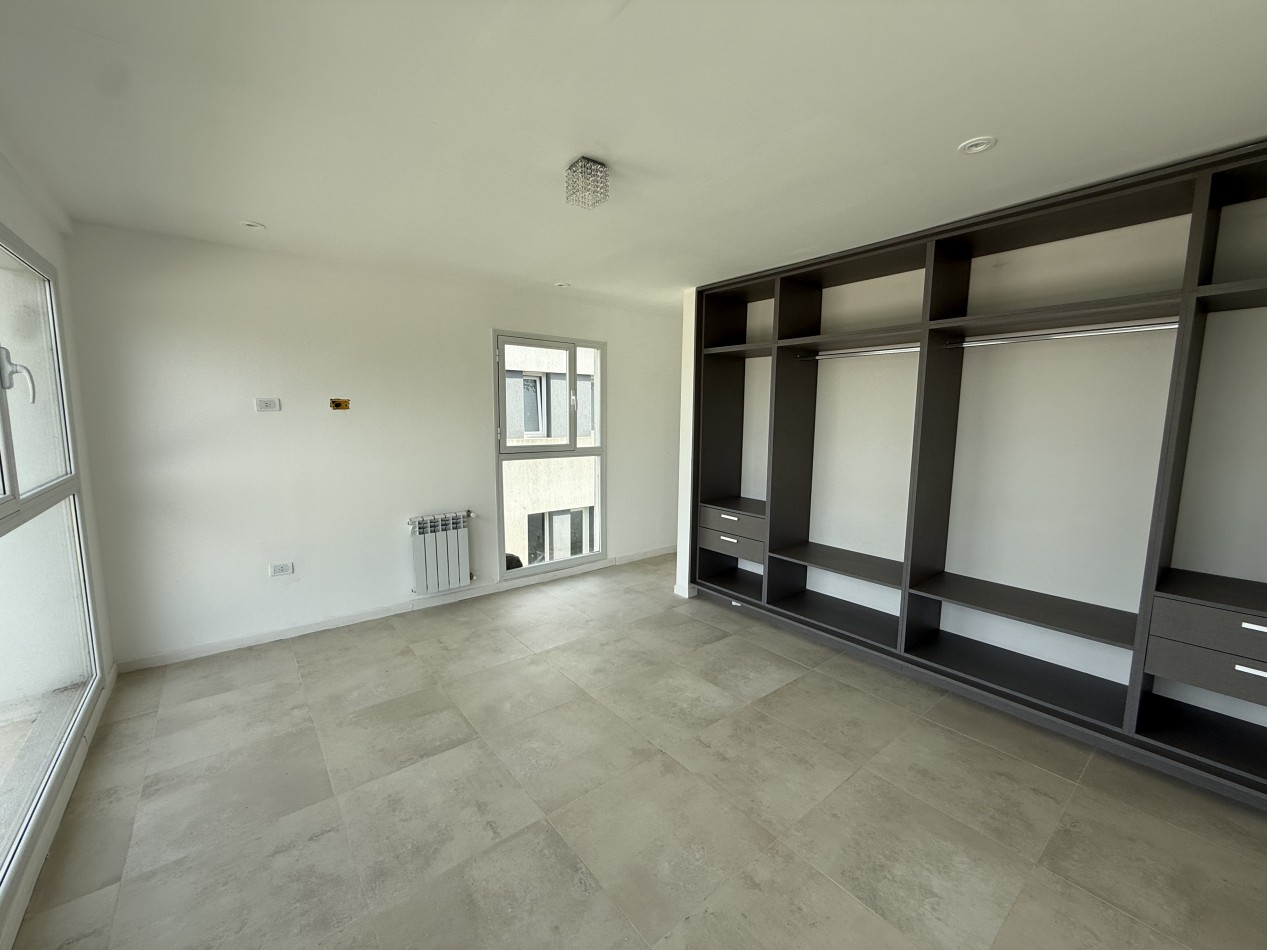 VENTA MODERNA CASA EN BARRIO PRIVADO TIERRAS DEL MAR. MAR DEL PLATA