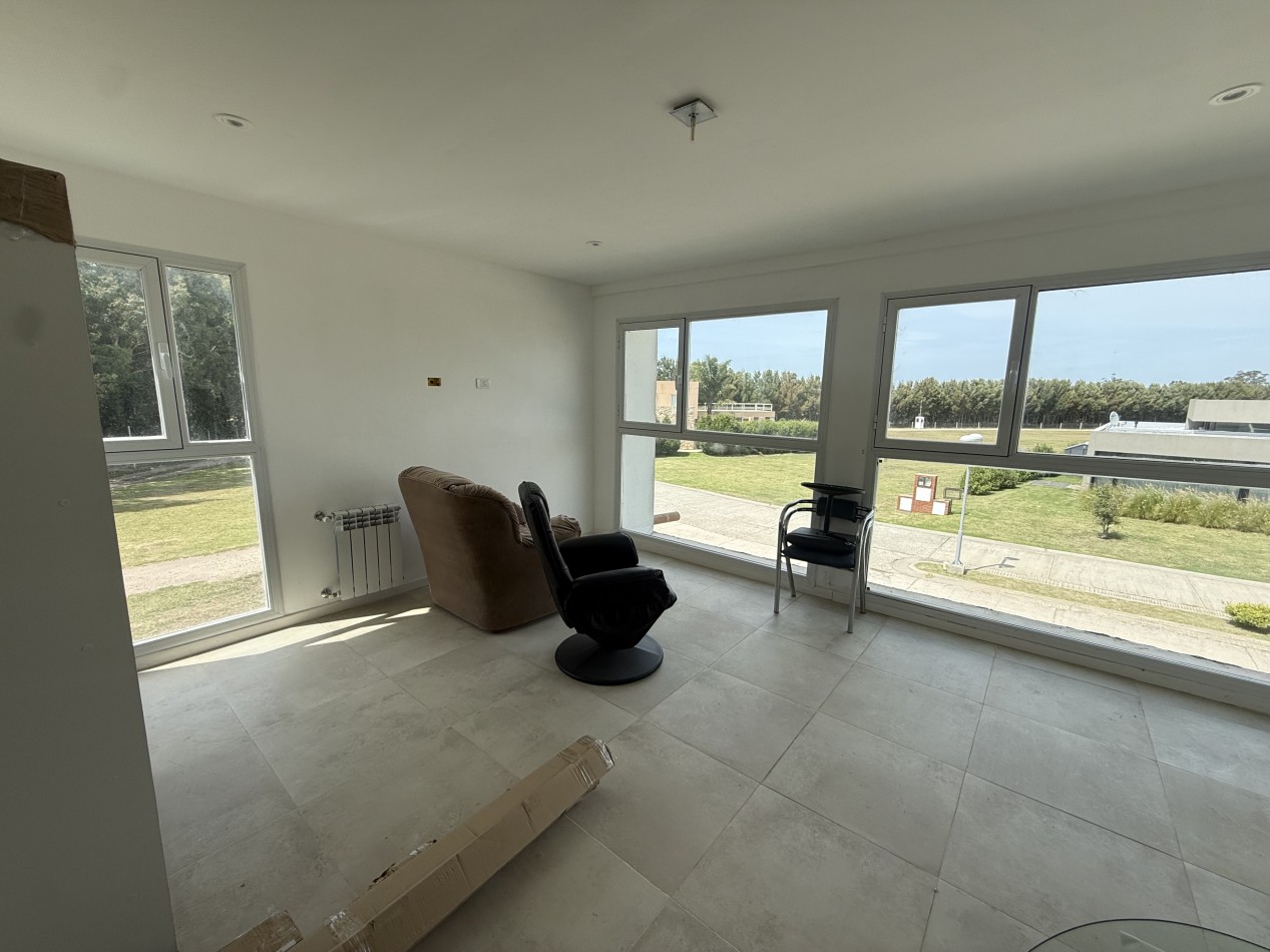 VENTA MODERNA CASA EN BARRIO PRIVADO TIERRAS DEL MAR. MAR DEL PLATA