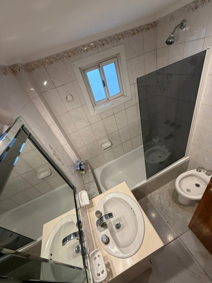 EXCLUSIVO PISO COMPLETO 4 AMBIENTES CON COCHERA Y MONOAMBIENTE - APTO CREDITO. MAR DEL PLATA