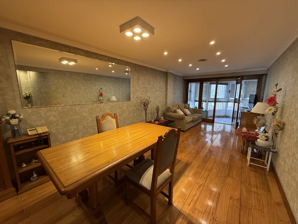 EXCLUSIVO PISO COMPLETO 4 AMBIENTES CON COCHERA Y MONOAMBIENTE - APTO CREDITO. MAR DEL PLATA