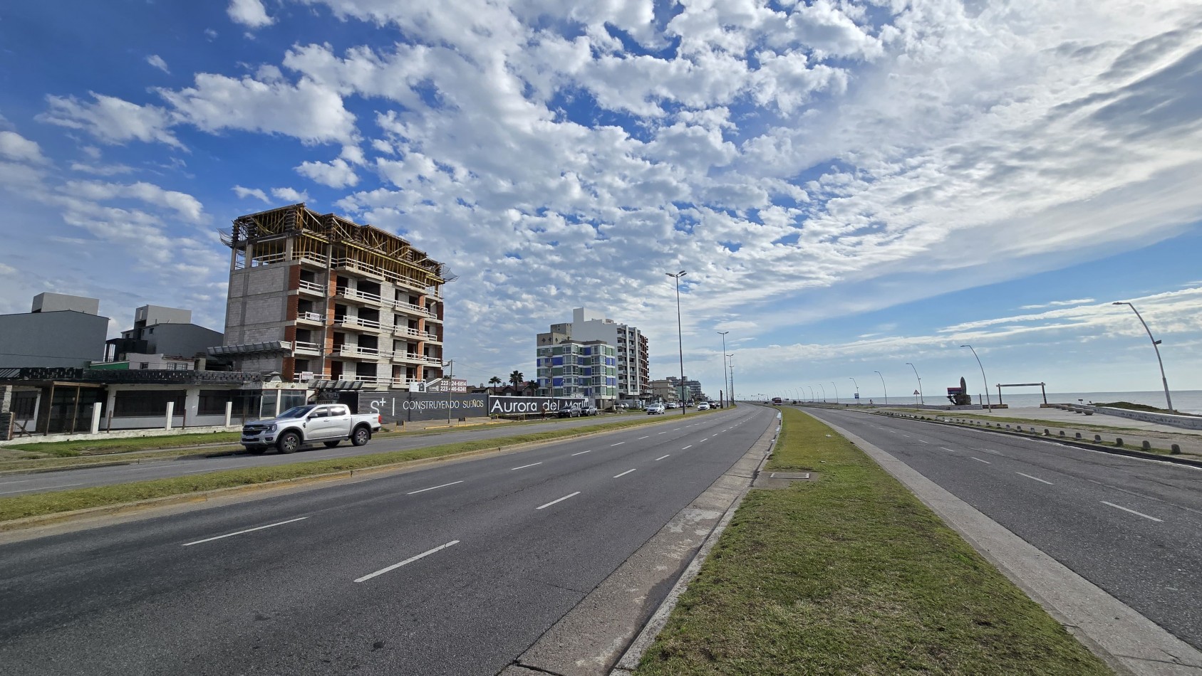 VENTA DEPARTAMENTOS EN POZO FRENTE AL MAR. MAR DEL PLATA
