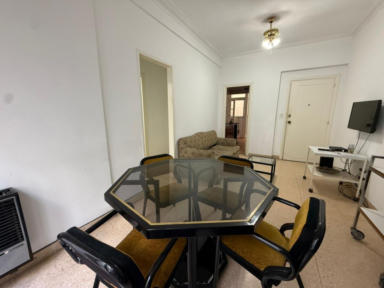 DEPARTAMENTO 3 AMBIENTES CON DEPENDENCIA - PRIMERA LINEA AL MAR - PLAYA CHICA. MAR DEL PLATA 