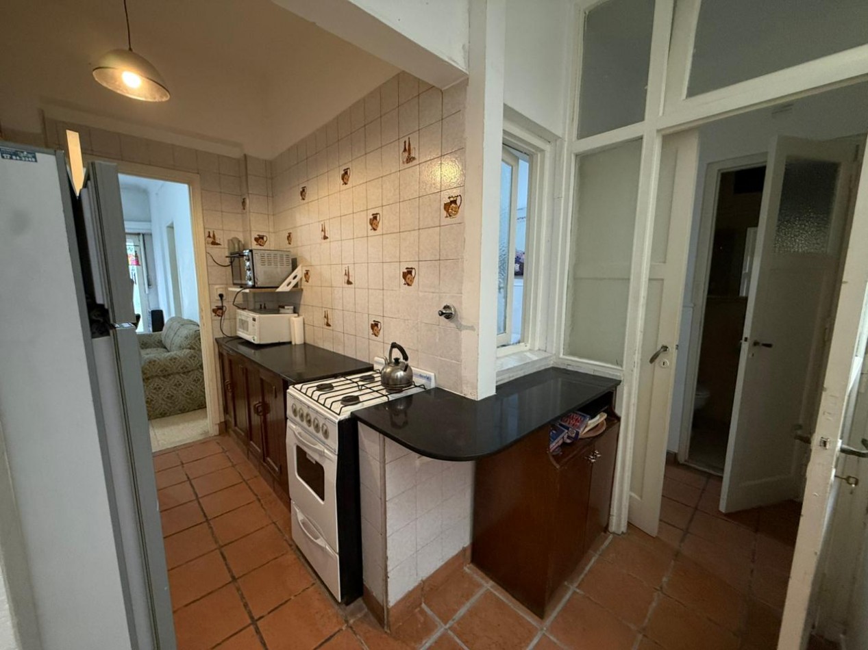 DEPARTAMENTO 3 AMBIENTES CON DEPENDENCIA - PRIMERA LINEA AL MAR - PLAYA CHICA. MAR DEL PLATA 