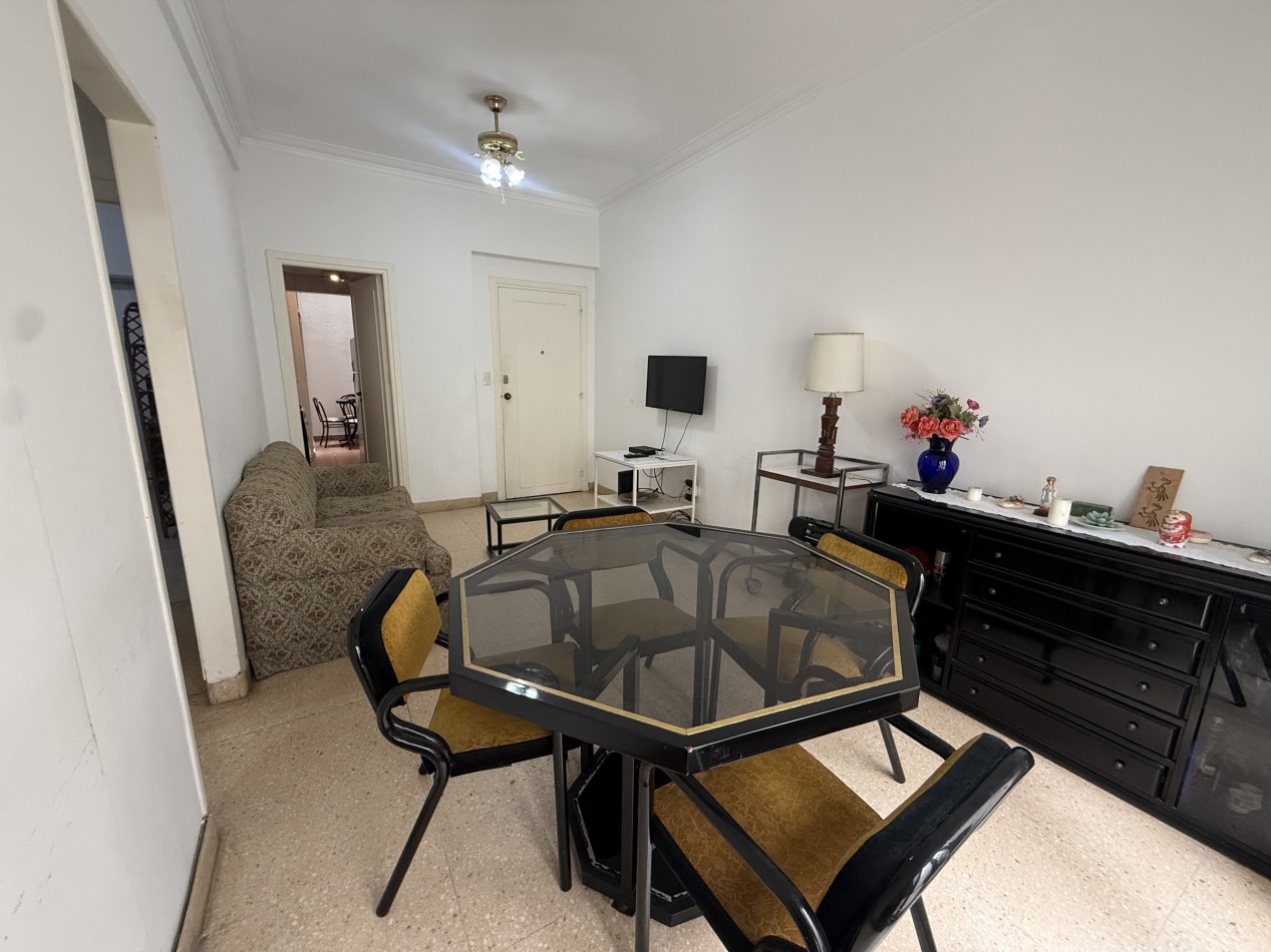 DEPARTAMENTO 3 AMBIENTES CON DEPENDENCIA - PRIMERA LINEA AL MAR - PLAYA CHICA. MAR DEL PLATA 