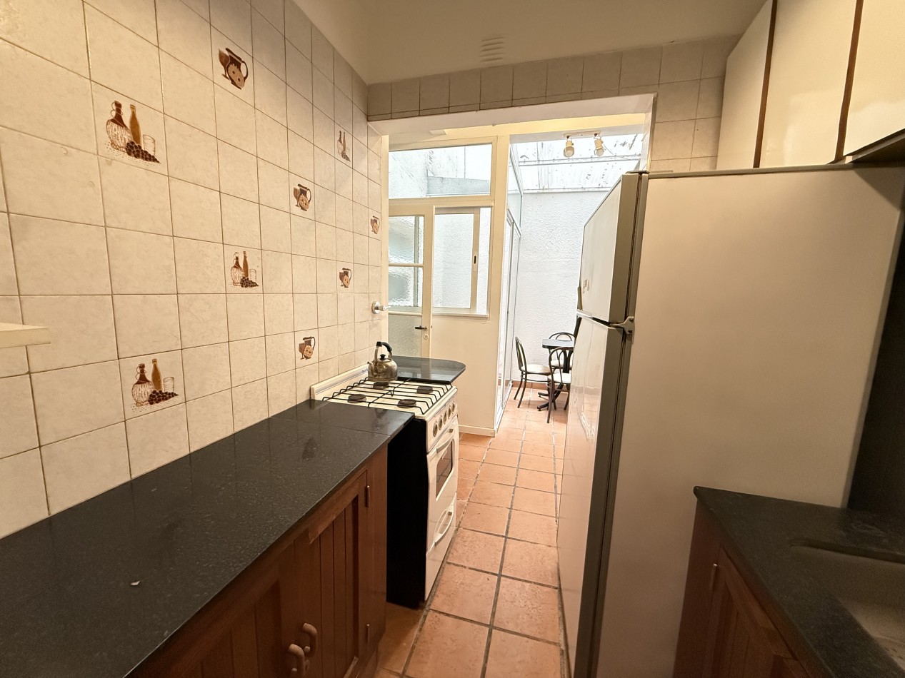 DEPARTAMENTO 3 AMBIENTES CON DEPENDENCIA - PRIMERA LINEA AL MAR - PLAYA CHICA. MAR DEL PLATA 