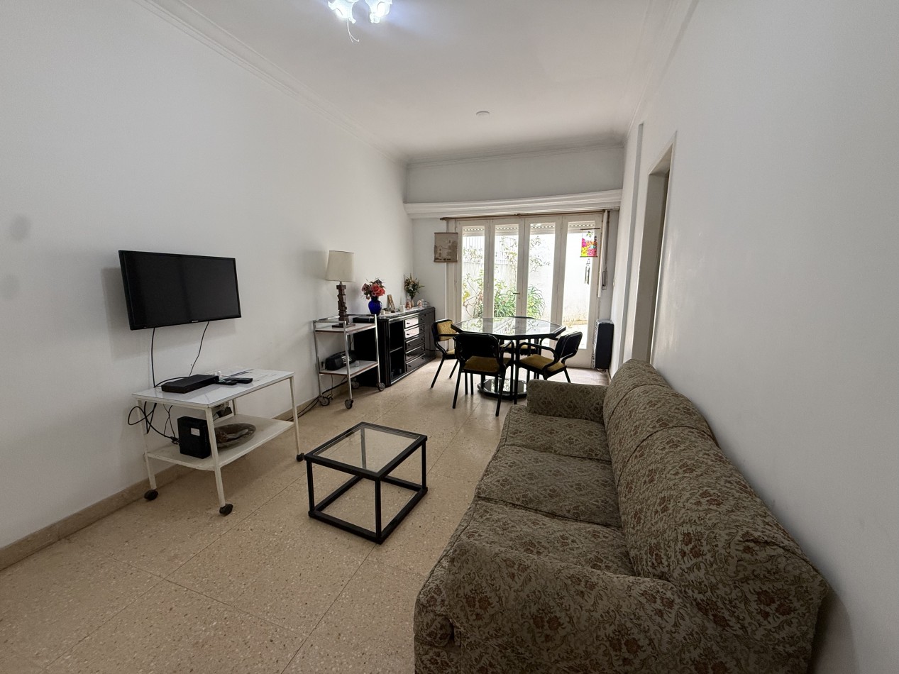 DEPARTAMENTO 3 AMBIENTES CON DEPENDENCIA - PRIMERA LINEA AL MAR - PLAYA CHICA. MAR DEL PLATA 