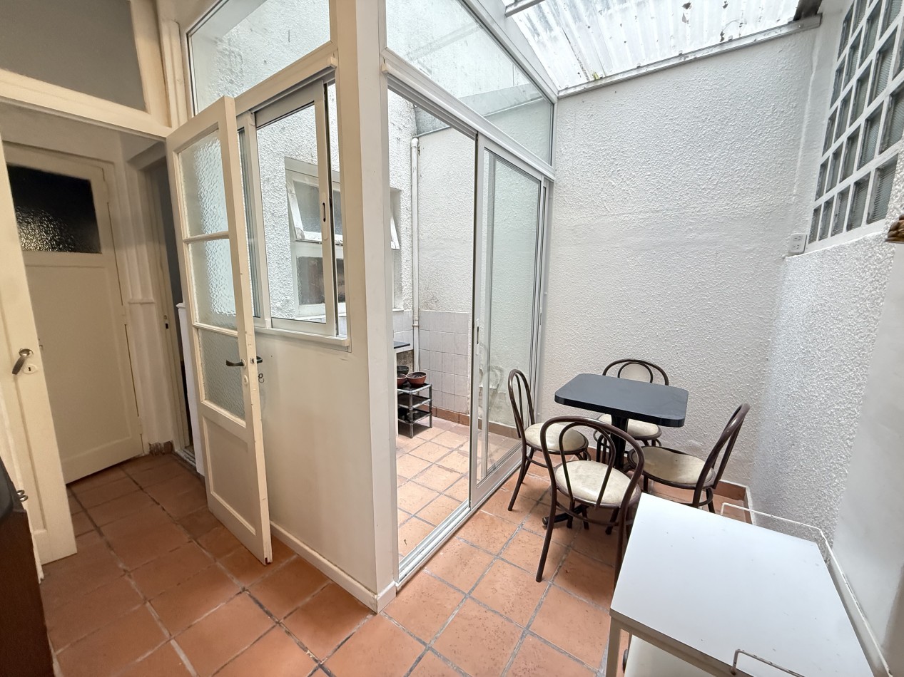 DEPARTAMENTO 3 AMBIENTES CON DEPENDENCIA - PRIMERA LINEA AL MAR - PLAYA CHICA. MAR DEL PLATA 