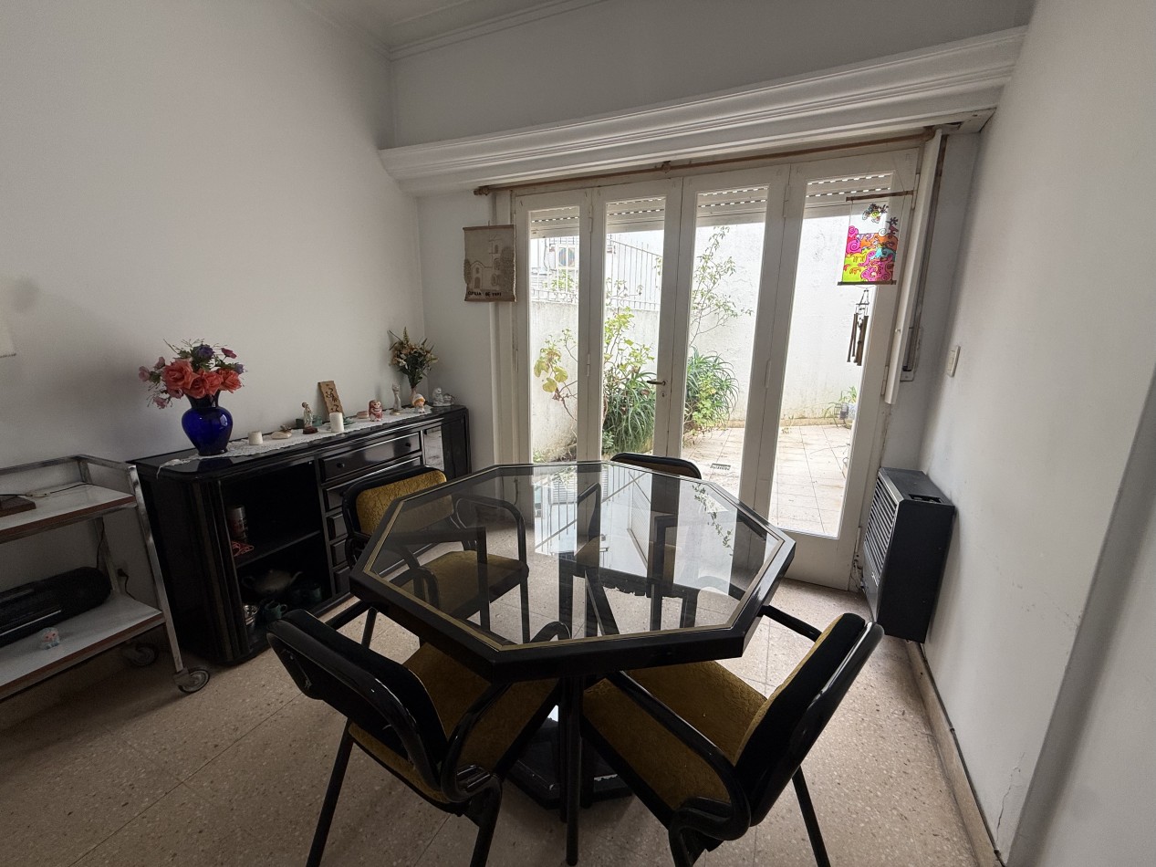 DEPARTAMENTO 3 AMBIENTES CON DEPENDENCIA - PRIMERA LINEA AL MAR - PLAYA CHICA. MAR DEL PLATA 