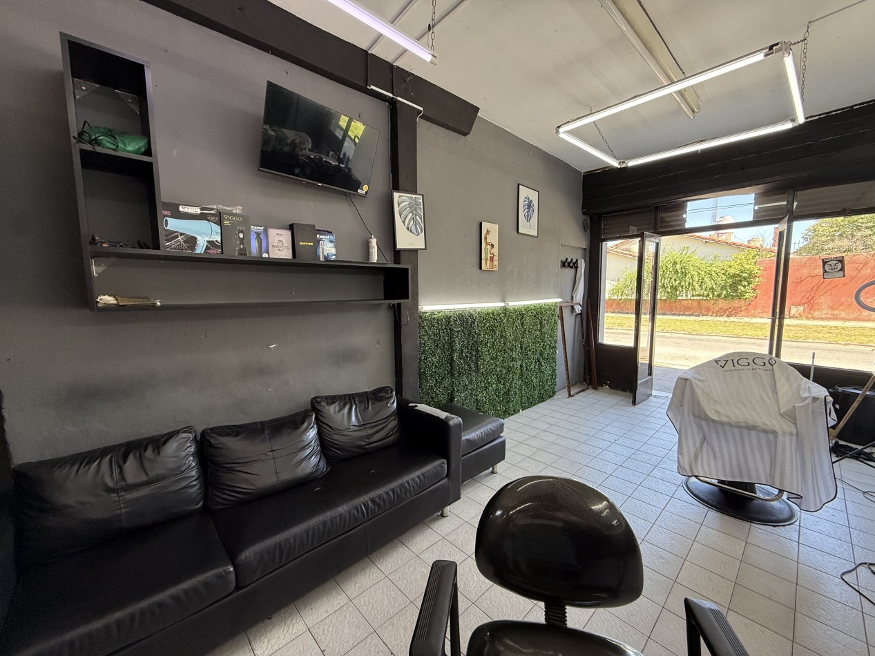 LOCALES EN VENTA EN OPORTUNIDAD SOBRE AV. COLON - BARRIO NEWBERY. MAR DEL PLATA