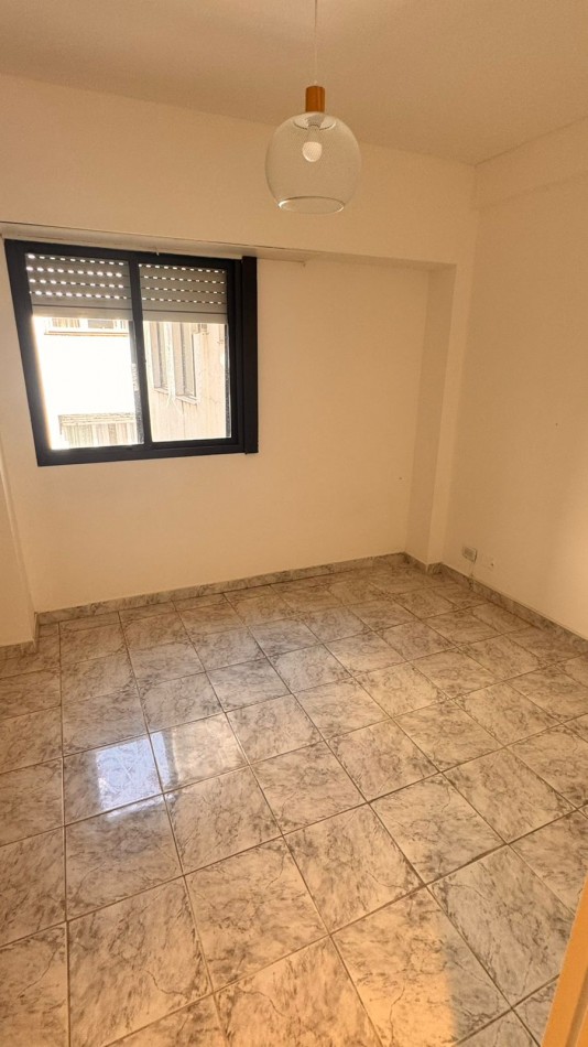 VENTA DEPARTAMENTO 3 AMBIENTES TOTALMENTE RECICLADO - ZONA PLAZA COLON. MAR DEL PLATA