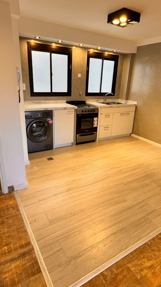 VENTA DEPARTAMENTO 3 AMBIENTES TOTALMENTE RECICLADO - ZONA PLAZA COLON. MAR DEL PLATA