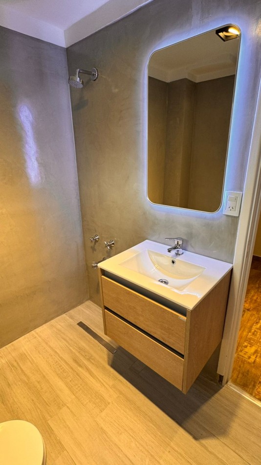 VENTA DEPARTAMENTO 3 AMBIENTES TOTALMENTE RECICLADO - ZONA PLAZA COLON. MAR DEL PLATA