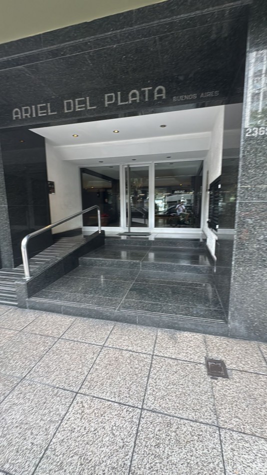 VENTA DEPARTAMENTO 3 AMBIENTES TOTALMENTE RECICLADO - ZONA PLAZA COLON. MAR DEL PLATA
