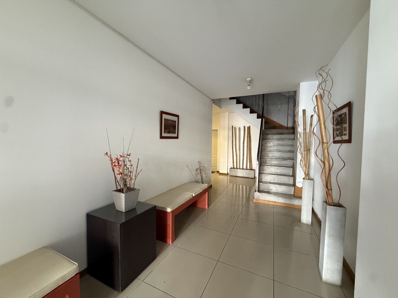 VENTA DEPARTAMENTO 3 AMBIENTES CON BALCON EN CHAUVIN - APTO A CREDITO Y APTO PROFESIONAL. MAR DEL PLATA 