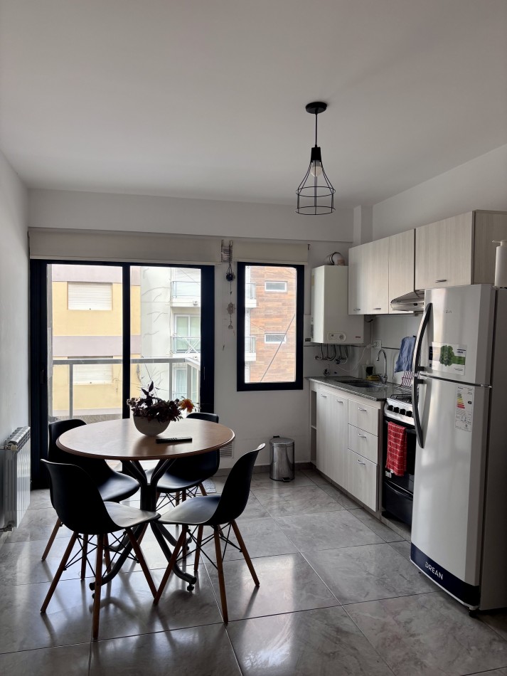 DEPARTAMENTO EN ALQUILER HASTA DICIEMBRE 2026 - 2 AMBIENTES CON BALCON EN LA PERLA. MAR DEL PLATA