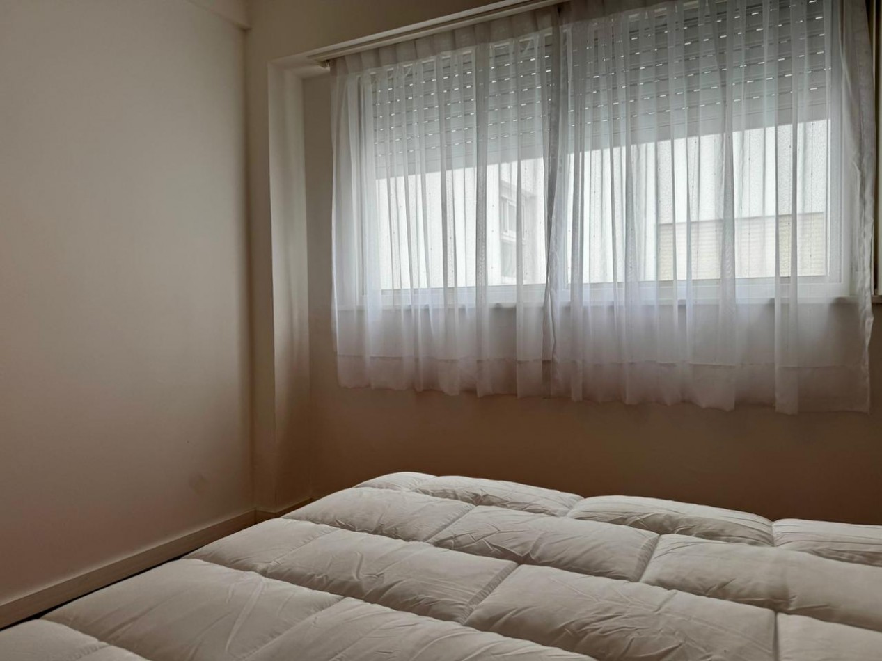 DEPTO 2 AMBIENTES CON BALCON Y COCHERA - APTO CREDITO - ZONA PLAZA MITRE. MAR DEL PLATA