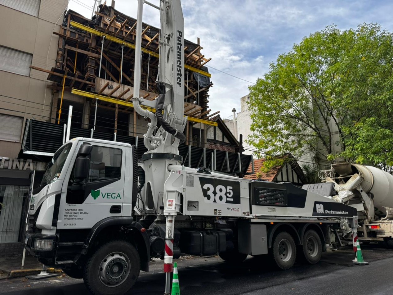 VENTA DEPARTAMENTOS 2 AMBIENTES EN POZO EN PLAZA MITRE. MAR DEL PLATA