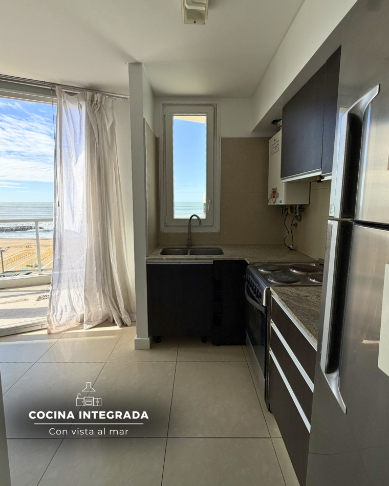 DEPARTAMENTO TRES AMBIENTES CON BALCON ATERRAZADO PARRILLA Y VISTA PLENA AL MAR 