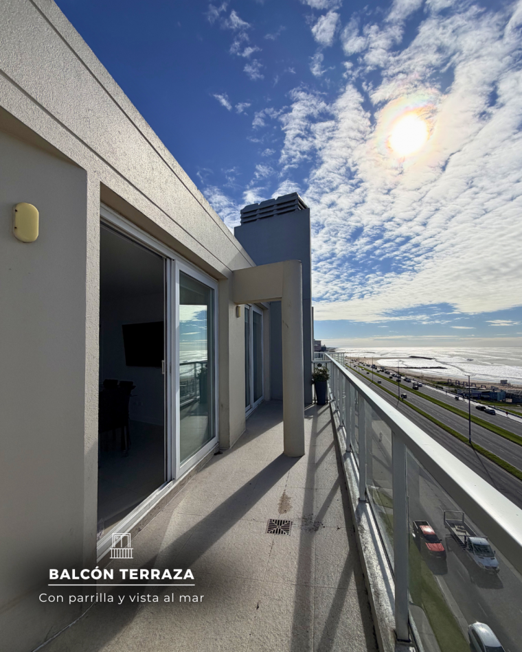 DEPARTAMENTO TRES AMBIENTES CON BALCON ATERRAZADO PARRILLA Y VISTA PLENA AL MAR 