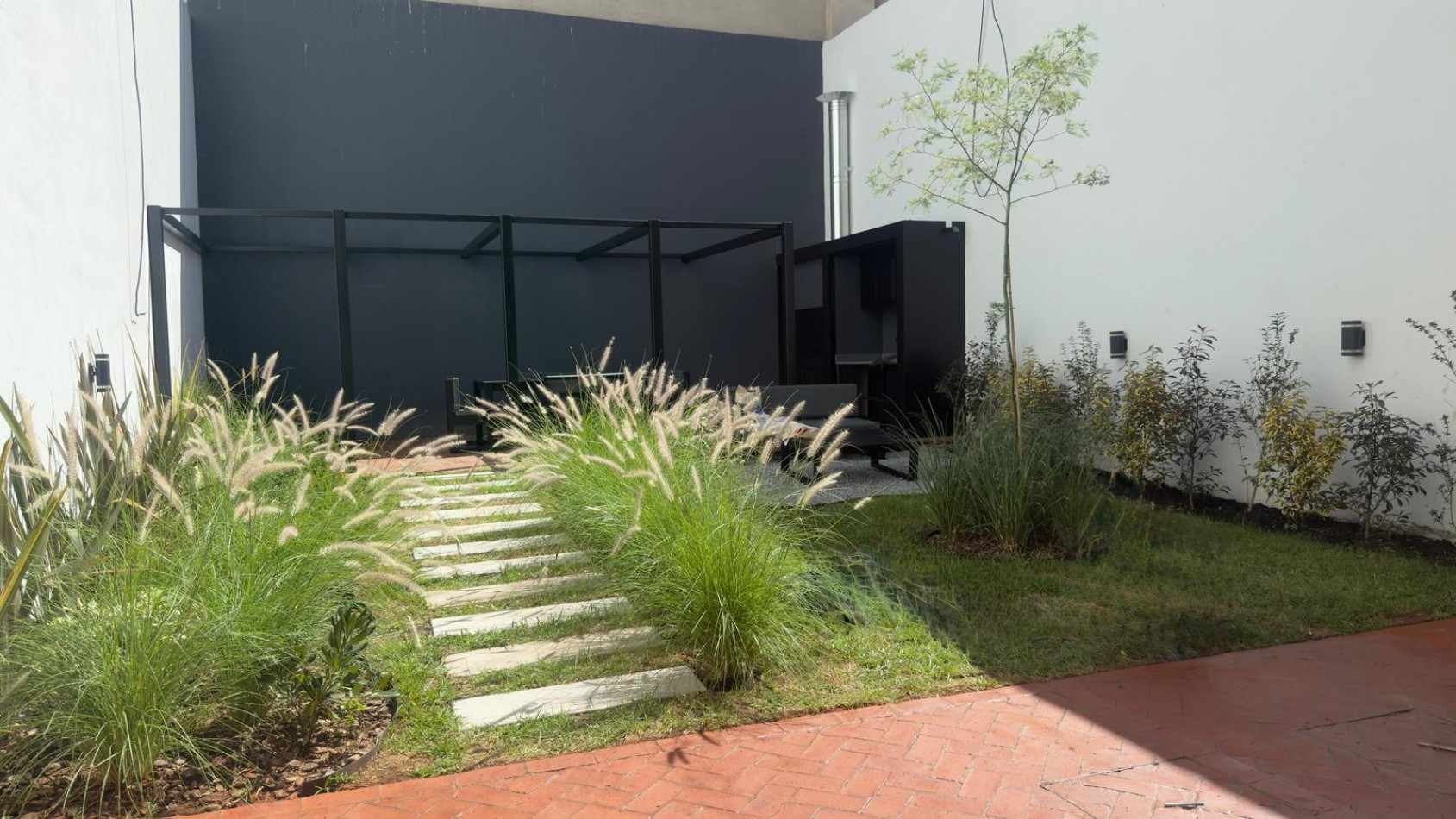 VENTA DEPARTAMENTO 2 AMBIENTES A ESTRENAR CON BALCON -  TORRE REDBRICKS. MAR DEL PLATA