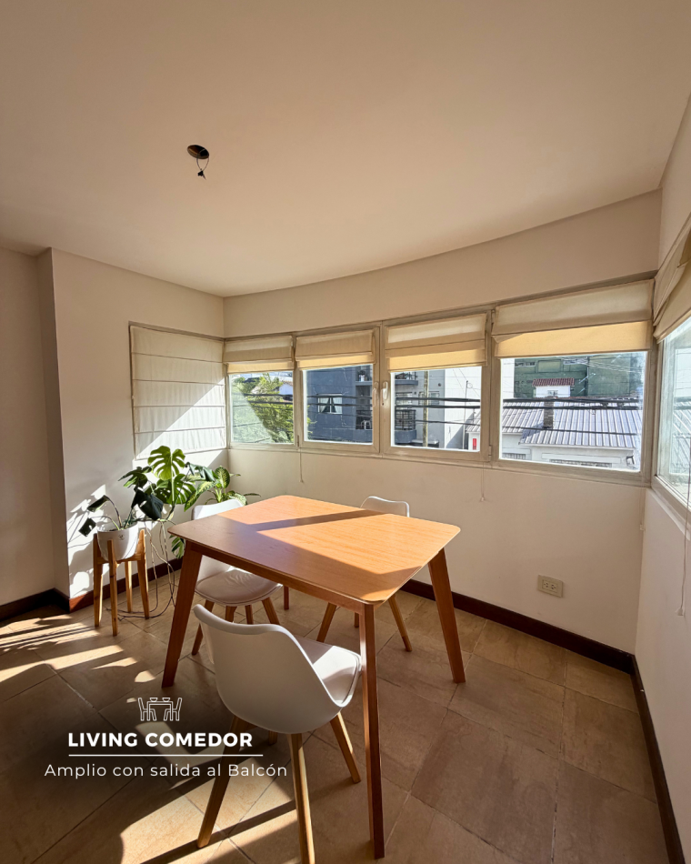PISO DE CUATRO AMBIENTES CON COCHERA, DOS BAULERAS, PISCINA Y QUINCHO EN CHAUVIN. MAR DEL PLATA 