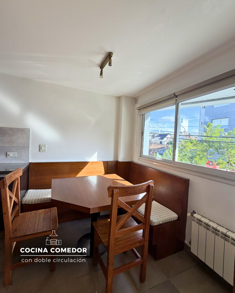 PISO DE CUATRO AMBIENTES CON COCHERA, DOS BAULERAS, PISCINA Y QUINCHO EN CHAUVIN. MAR DEL PLATA 