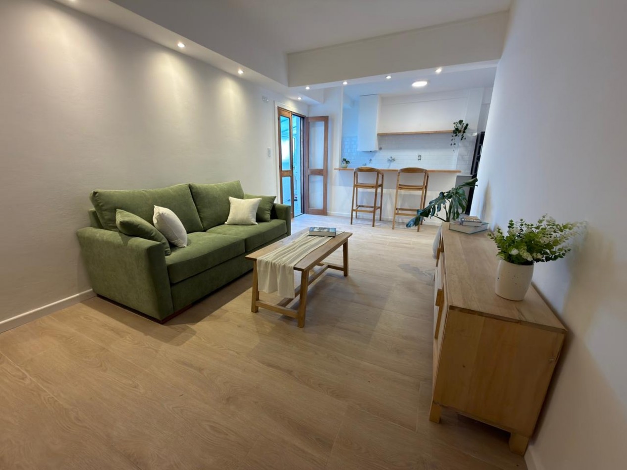 VENTA DEPARTAMENTO 2 AMBIENTES RECICLADO - CHAUVIN. MAR DEL PLATA 
