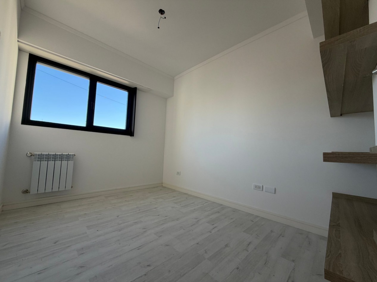 VENTA SEMIPISO DE 3 AMBIENTES EN ZONA GUEMES. MAR DEL PLATA