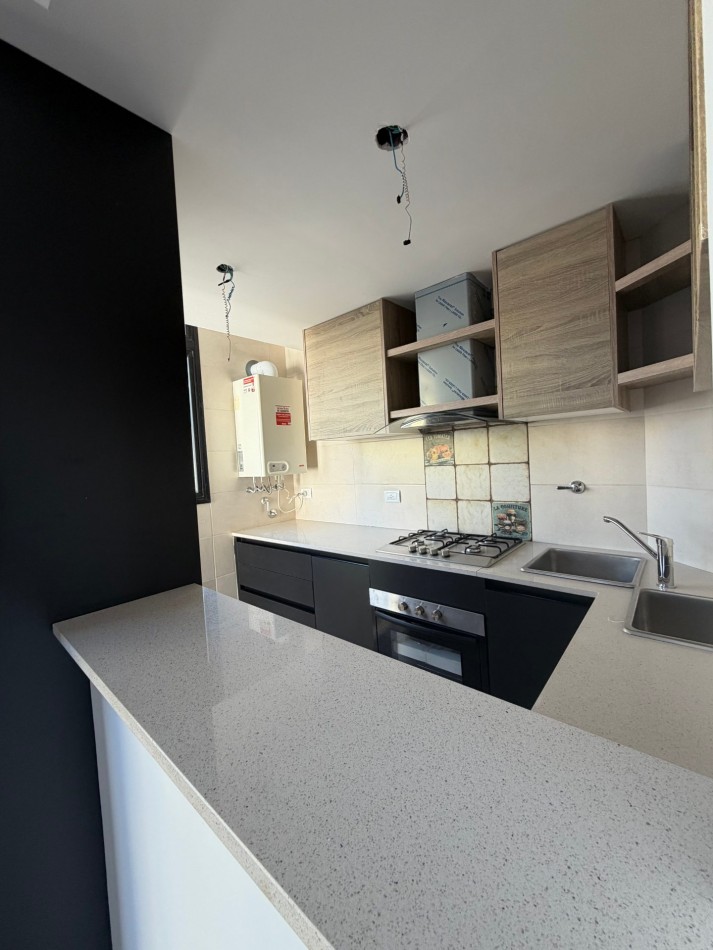 VENTA SEMIPISO DE 3 AMBIENTES EN ZONA GUEMES. MAR DEL PLATA