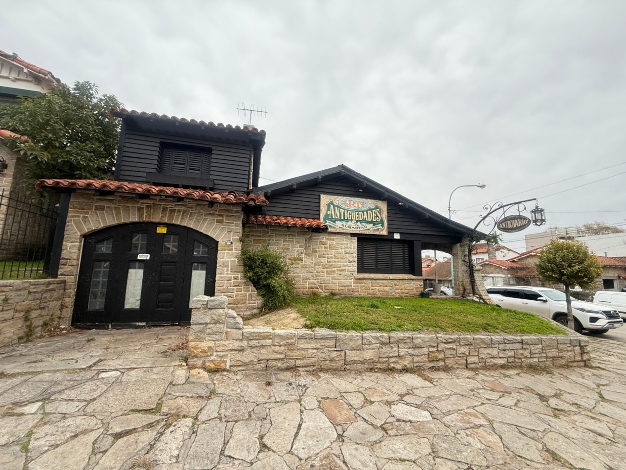 ALQUILER CLASICO CHALET EN ESQUINA USO COMERCIAL-PROFESIONAL ZONA GUEMES
