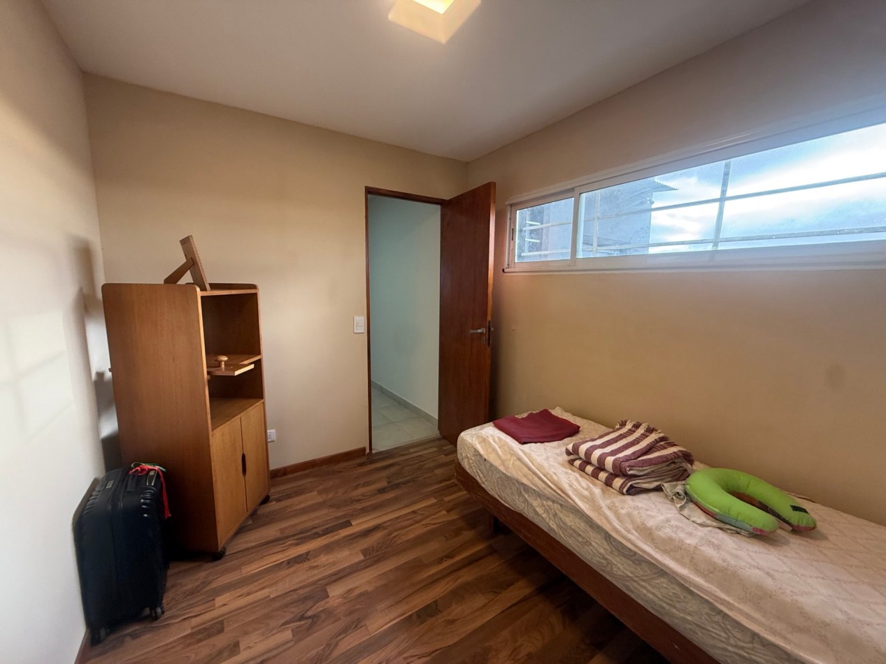 VENTA MODERNA CASA 4 AMBIENTES - APTA A CREDITO - BARRIO EL MARTILLO