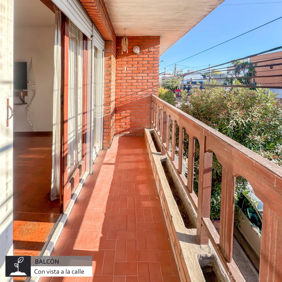 CASA EN VENTA 4 AMBIENTES CON PLAYROOM APTA CREDITO - BARRIO SAN JOSE