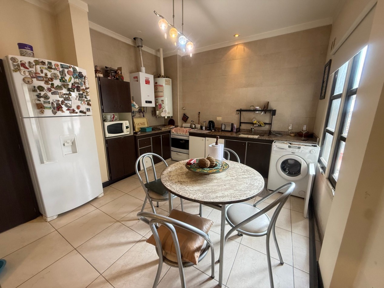 VENTA PISO COMPLETO 4 AMBIENTES APTO CREDITO - GRAN OPORTUNIDAD EN BARRIO LA PERLA 