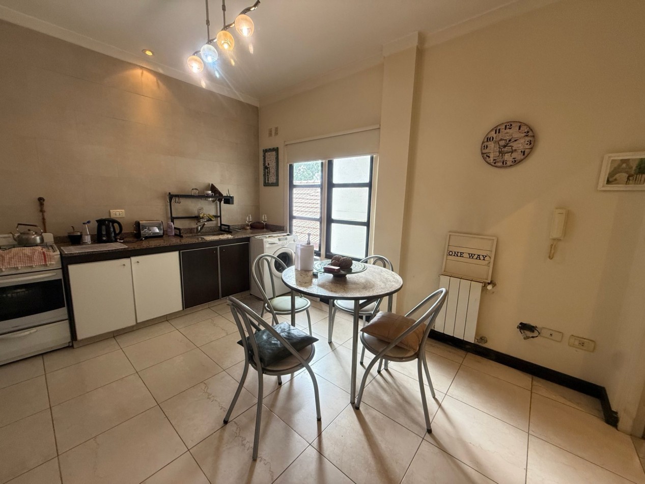 VENTA PISO COMPLETO 4 AMBIENTES APTO CREDITO - GRAN OPORTUNIDAD EN BARRIO LA PERLA 