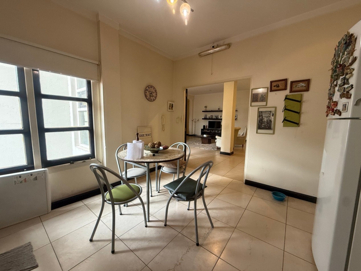 VENTA PISO COMPLETO 4 AMBIENTES APTO CREDITO - GRAN OPORTUNIDAD EN BARRIO LA PERLA 