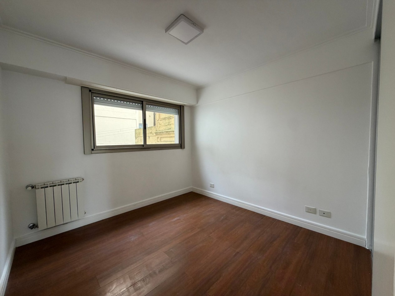 ALQUILER MODERNO SEMIPISO 2 AMBIENTES A MTS. DEL MAR ZONA LA PERLA