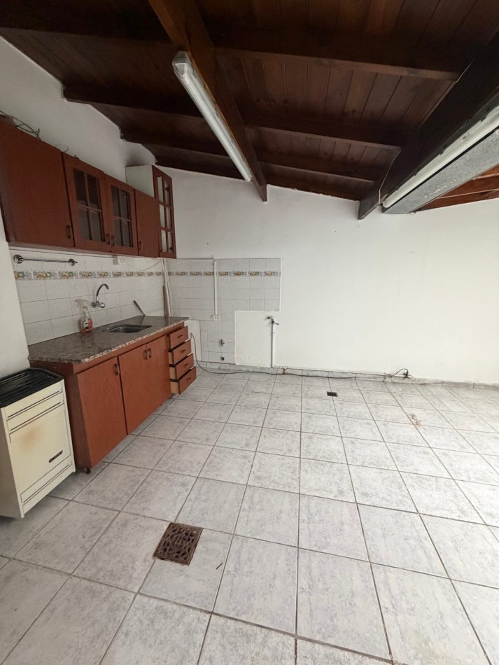 PH TRES AMBIENTES SIN EXPENSAS - ALQUILER 24 MESES - BARRIO SAN JUAN