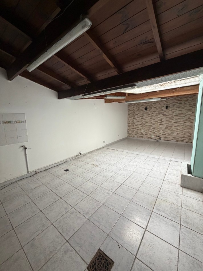 PH TRES AMBIENTES SIN EXPENSAS - ALQUILER 24 MESES - BARRIO SAN JUAN