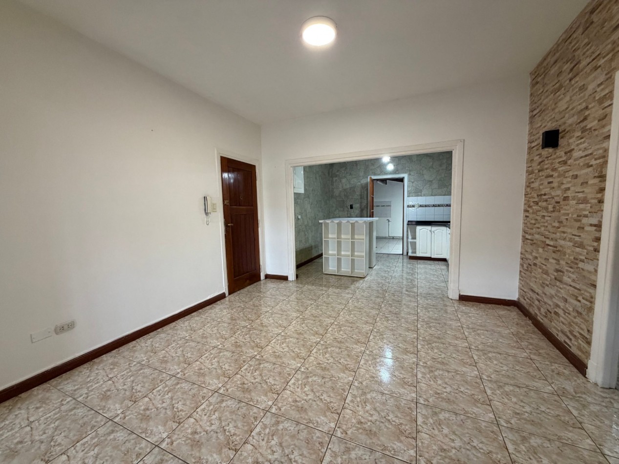 PH TRES AMBIENTES SIN EXPENSAS - ALQUILER 24 MESES - BARRIO SAN JUAN